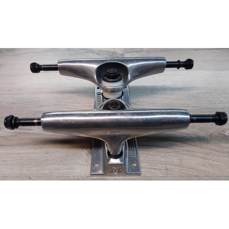 Set Of 2 Trucks Element Raw 5.25"