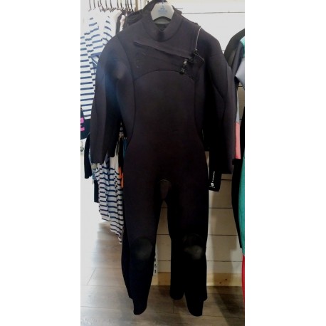 X-Cel Wetsuit 5/4mm MS Second Hand