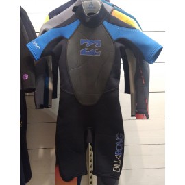 Shorty d'Occasion Billabong Junior Intruder 2/2mm T:8ans