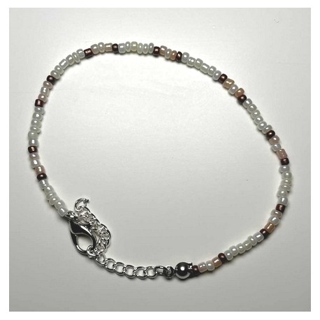 MISS CELTIC Thin Bracelet Creation with Mother-of-Pearl Beads and Beige