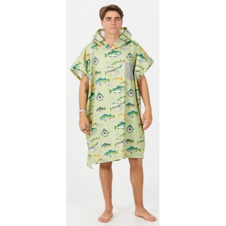 Poncho After American Fishing Fish