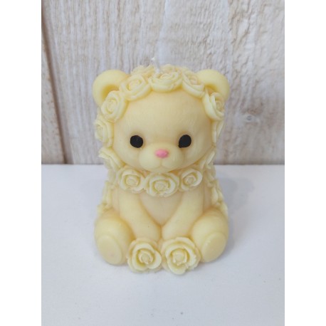 LUNALYS Handcrafted Molded Candle - Guava Hooded Teddy Bear